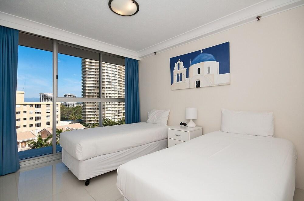 Sunbird 4* Gold Coast