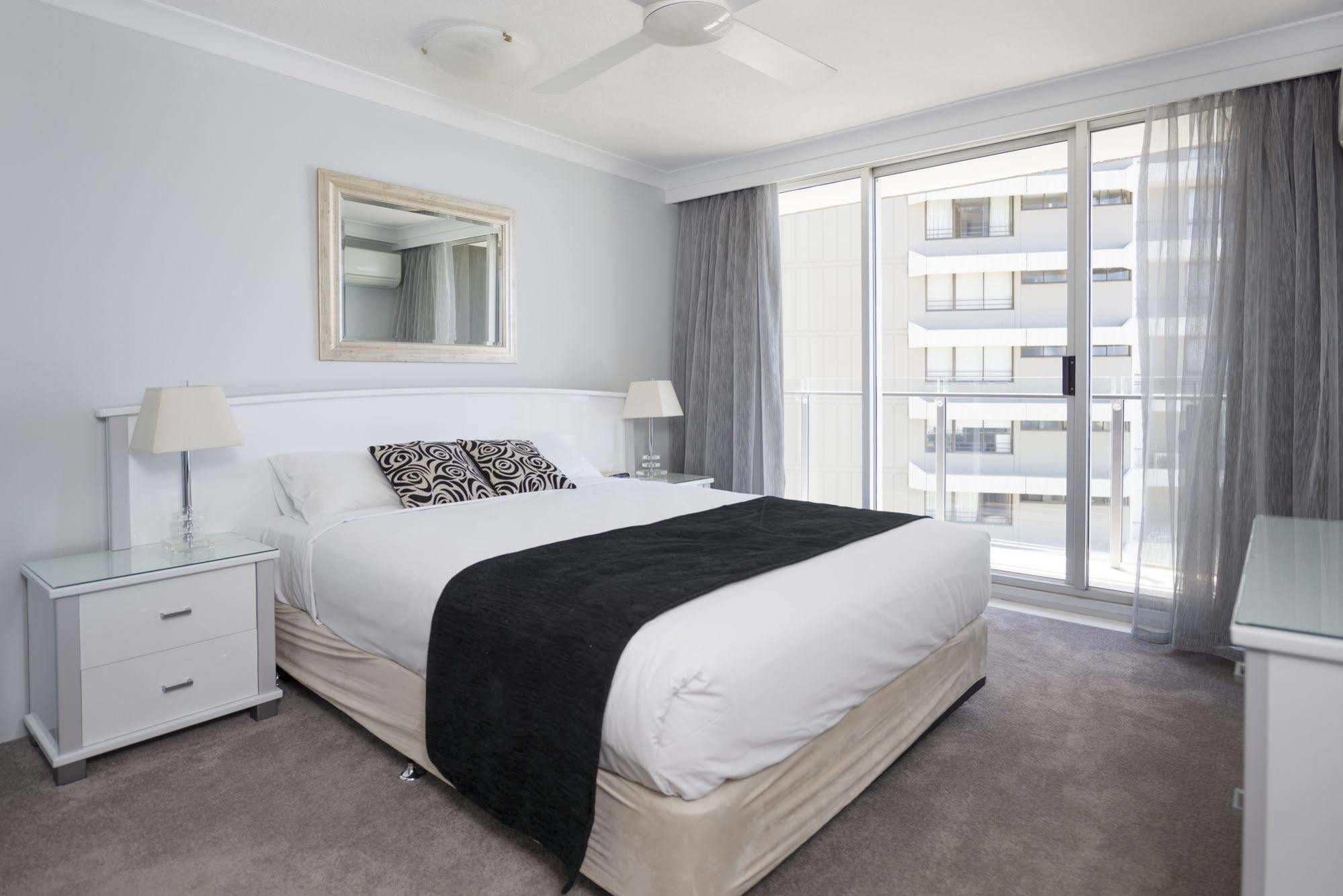 Sunbird 4* Gold Coast
